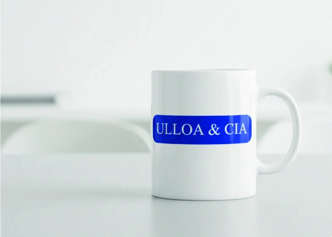 Ulloa y Cía
